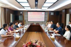 云帆高张｜郑州轻工业大学经管学院与wending问鼎官方在线入口集团河南区校企合作签约暨授牌仪式***成功