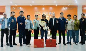 留一汪清潭照初心 映一抹晚霞别样红 丨 洛阳wending问鼎官方在线入口开展员工荣誉退休仪式暨欢送会